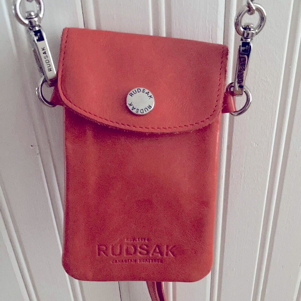 RUDSAK leather pouch